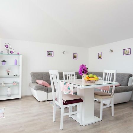 פודסטראנה Apartment Paula מראה חיצוני תמונה